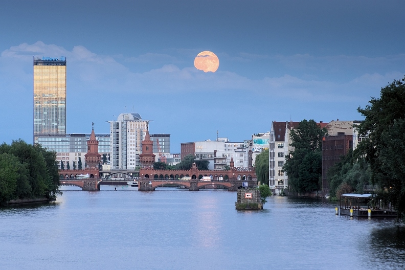 Vollmond am 23.06.2013.jpg